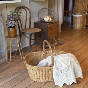 Kmpe Kurv Med Hank Antik - 68 x 48 CM