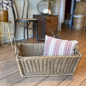 Antik Linnedkurv Flet - 67x41 CM