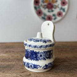 Saltkar Fajance med Bl Blomster motiver