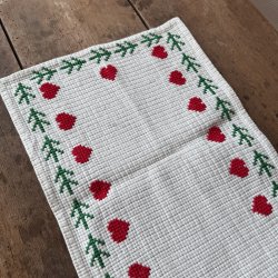 Broderet Jule Falcon Bordlber - 81x29 CM