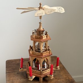 Jule Pyramide - 3 Etager 