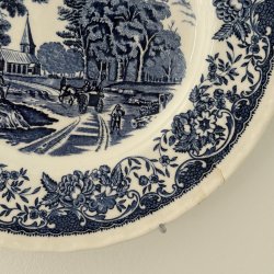 Staffordshire - 25,5 CM