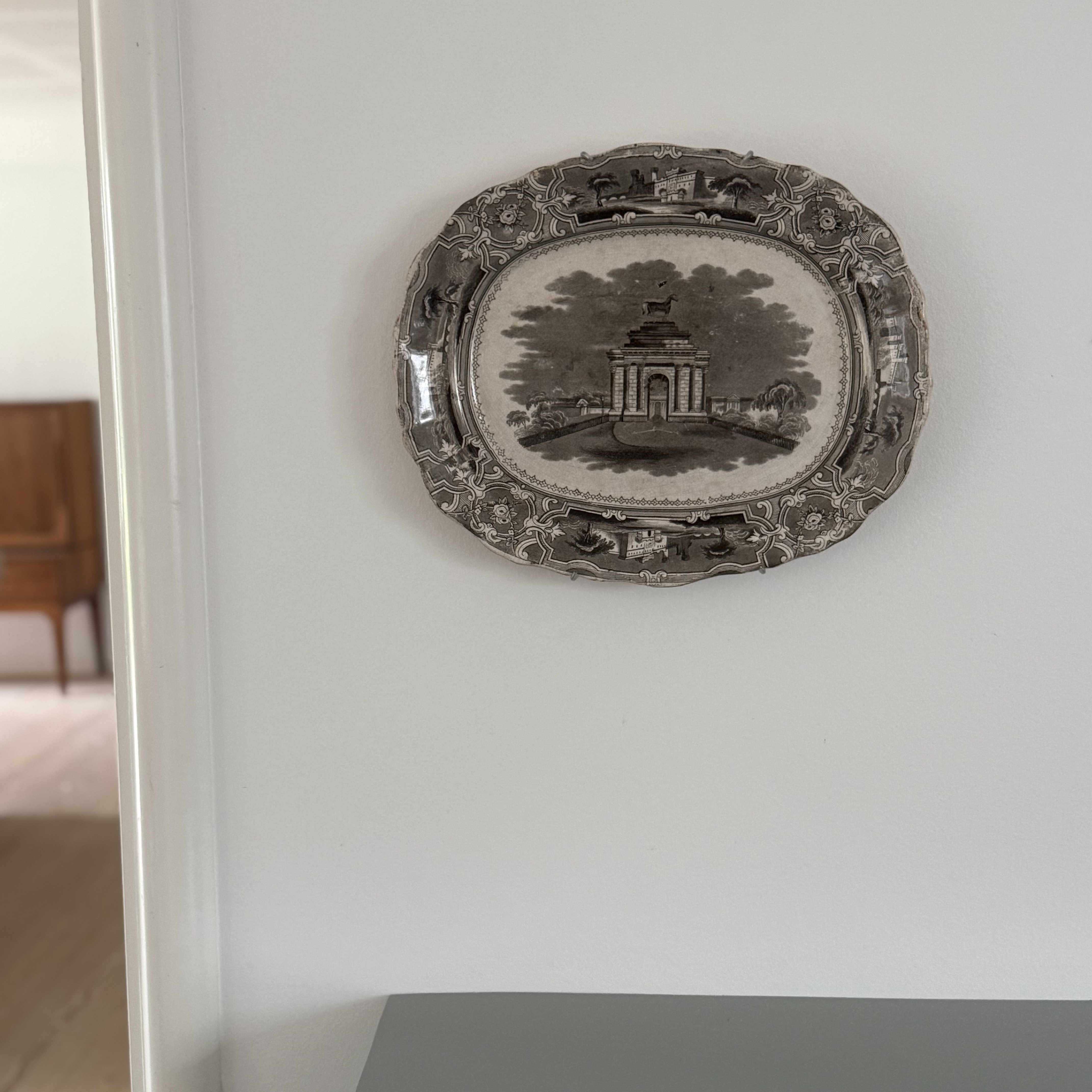 Marble Arch - 35 CM
